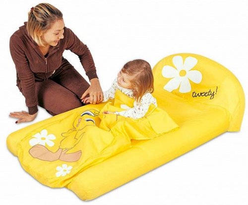 Надувная детская кровать+спальный мешок Твити 135х78х41см 3-6 лет